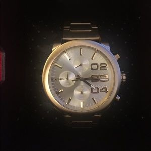 Gold  Diesel watch